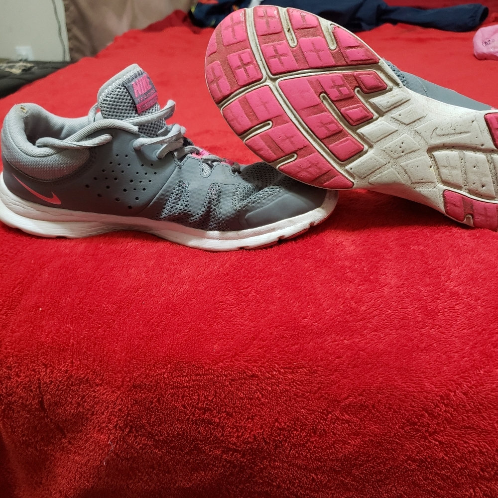 Nike Training Shoes CoremotionTr3